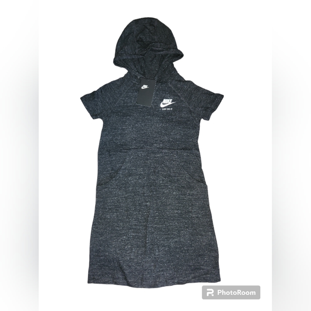 NWT Nike